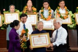 114 tấm gương sáng giữa đời thường